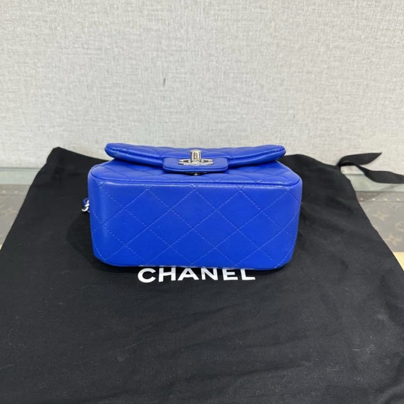 CHANEL 藍色銀扣方胖子肩背斜背包 17*13*7.5 98新配件塵袋-3