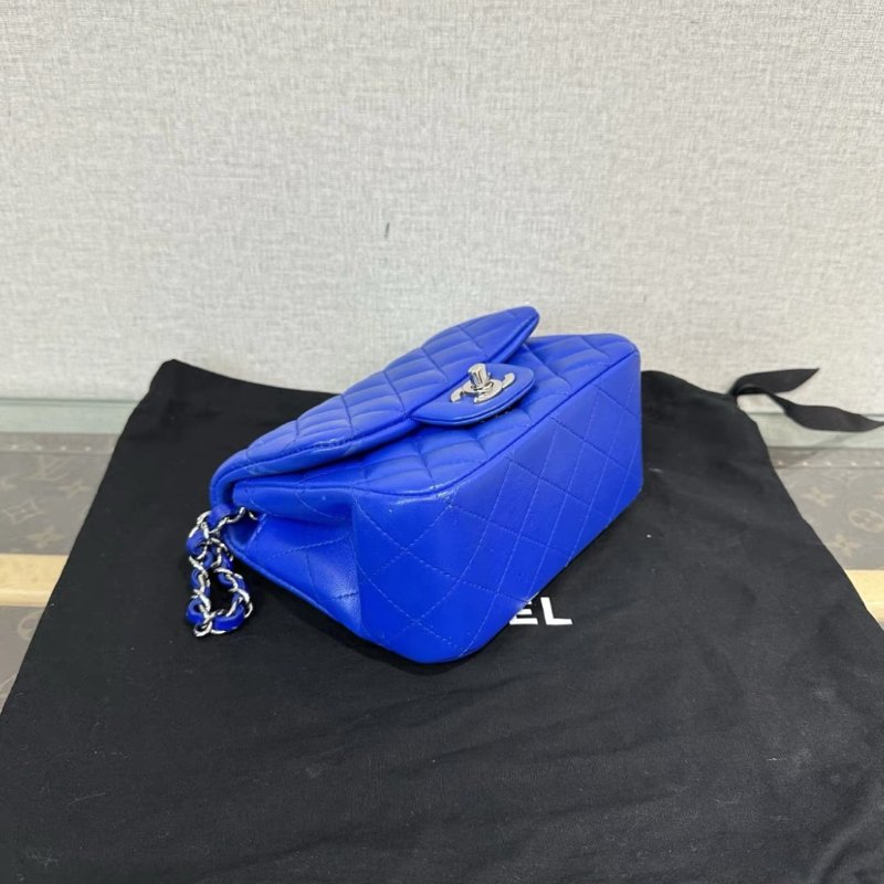 CHANEL 藍色銀扣方胖子肩背斜背包 17*13*7.5 98新配件塵袋-2