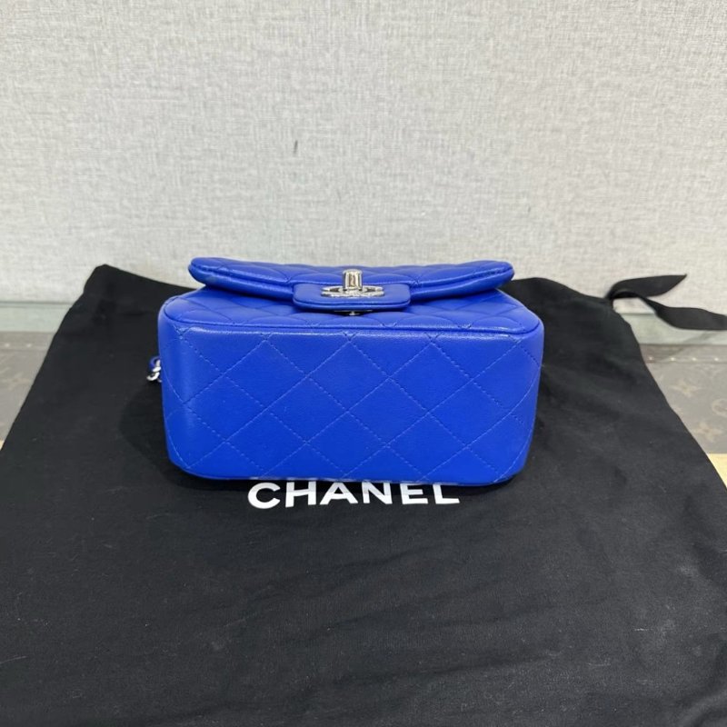 CHANEL 藍色銀扣方胖子肩背斜背包 17*13*7.5 98新配件塵袋-3