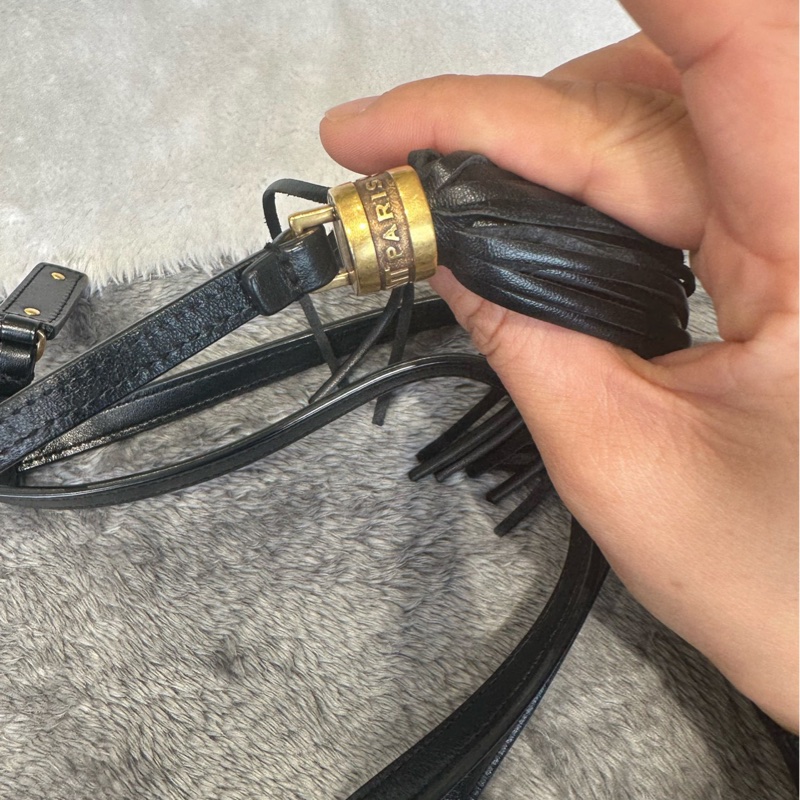 YSL聖羅蘭LOU金標Logo流蘇掛飾縫線牛皮革單肩斜挎相機包-20