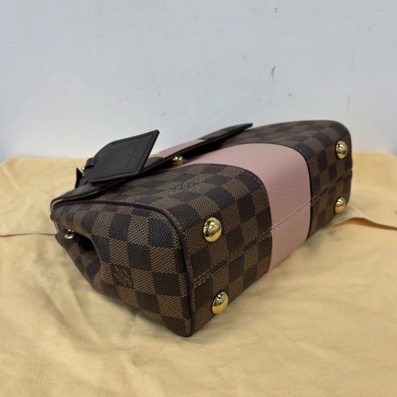 LV 粉色棋盤格郵差斜背包23*17*10 98新配件:塵袋購證-3