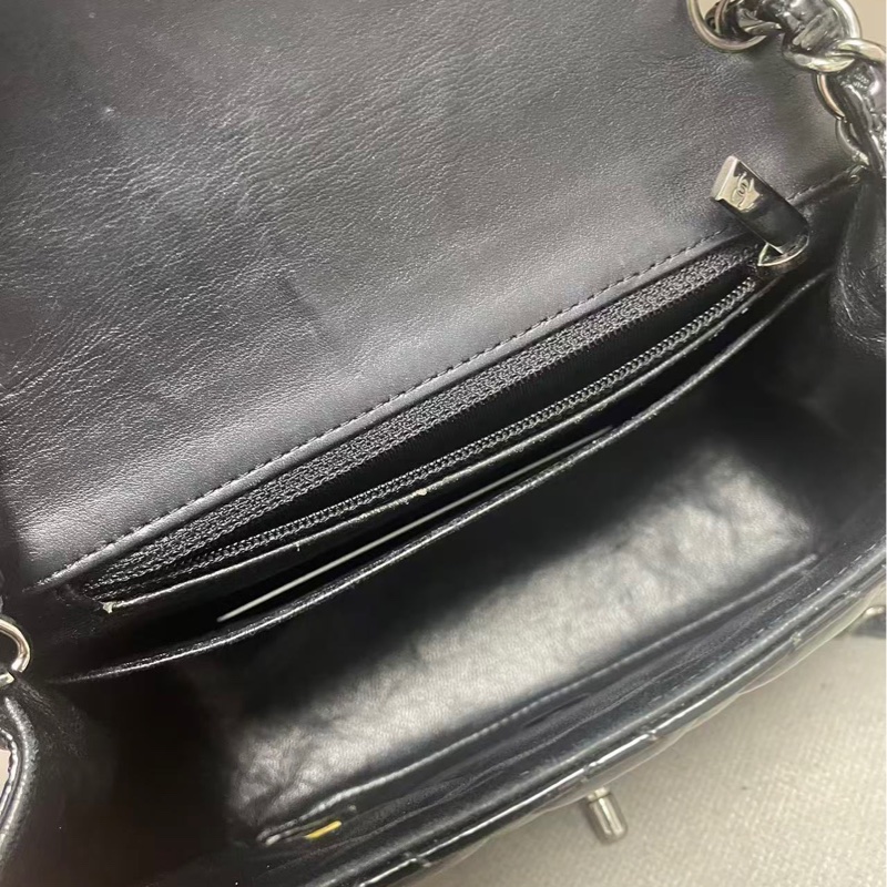 CHANEL 黑銀漆皮方胖子肩背斜背包 16*13*7.5 98新配件塵袋-5