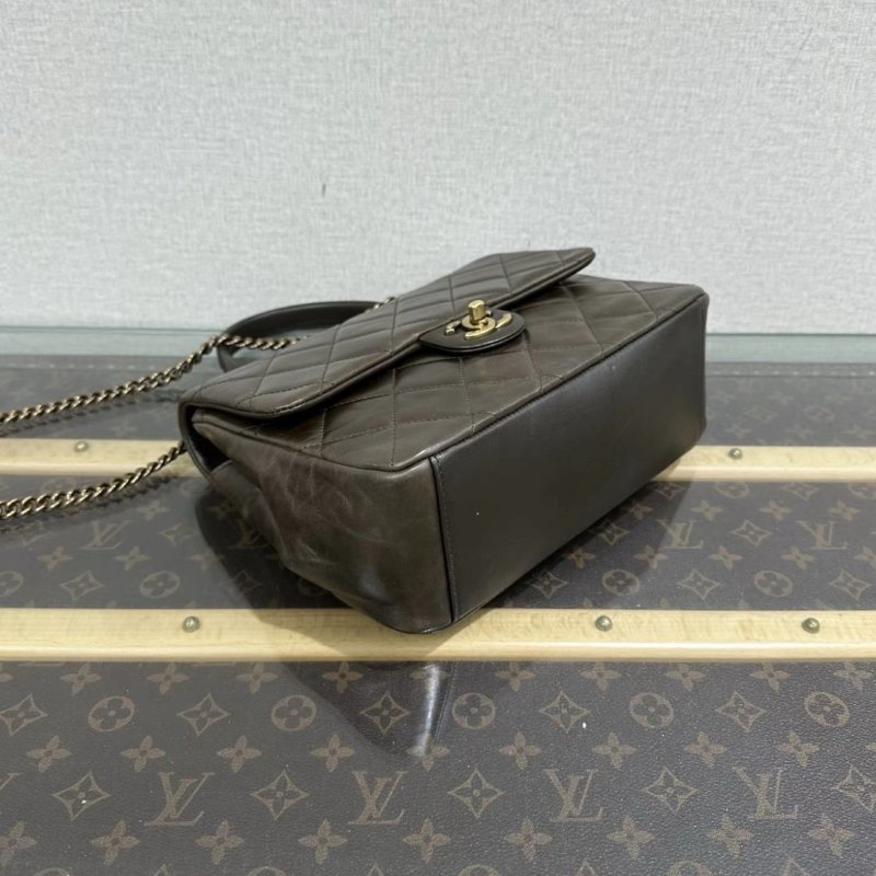 CHANEL 橄欖綠金扣手提斜背包24*19*9 98新配件塵袋-2