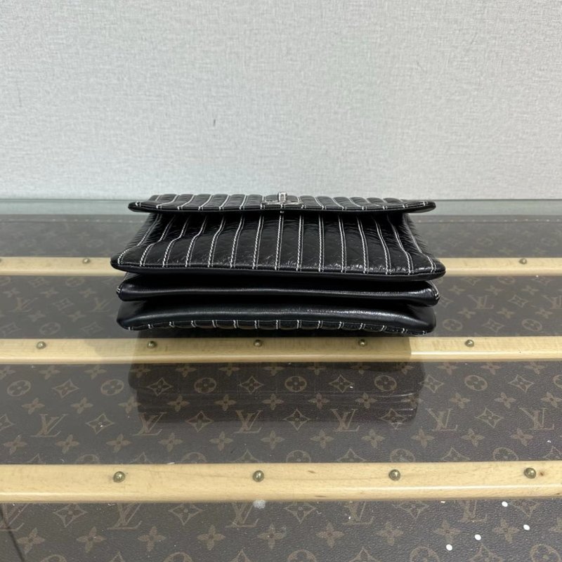 CHANEL 黑銀白線手提肩背包28*19*3 98新配件塵袋-3