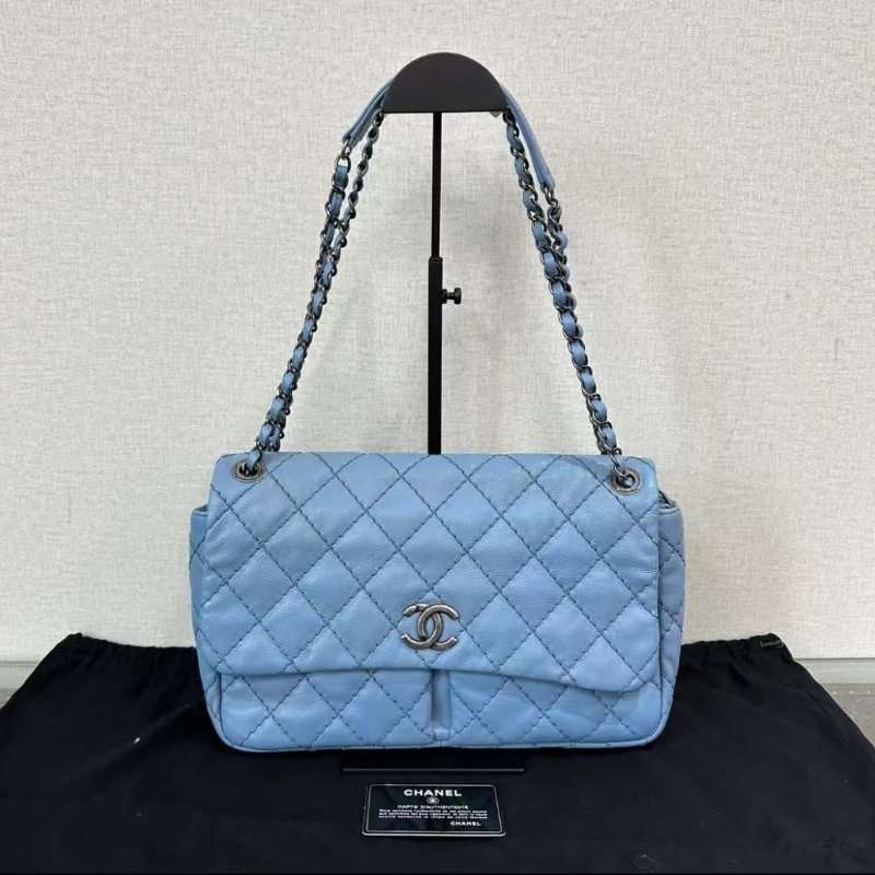 CHANEL 藍銀外縫隙季節款肩背斜背鏈條包 30*18*7 98新 配件塵袋保卡-0