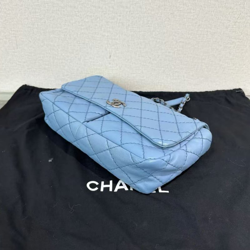 CHANEL 藍銀外縫隙季節款肩背斜背鏈條包 30*18*7 98新 配件塵袋保卡-5