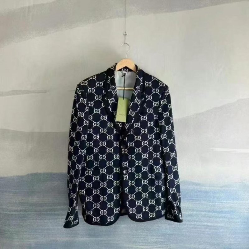 GUCCI 深藍色西裝 尺寸46碼全新 胸圍94衣長70原價六萬多-4