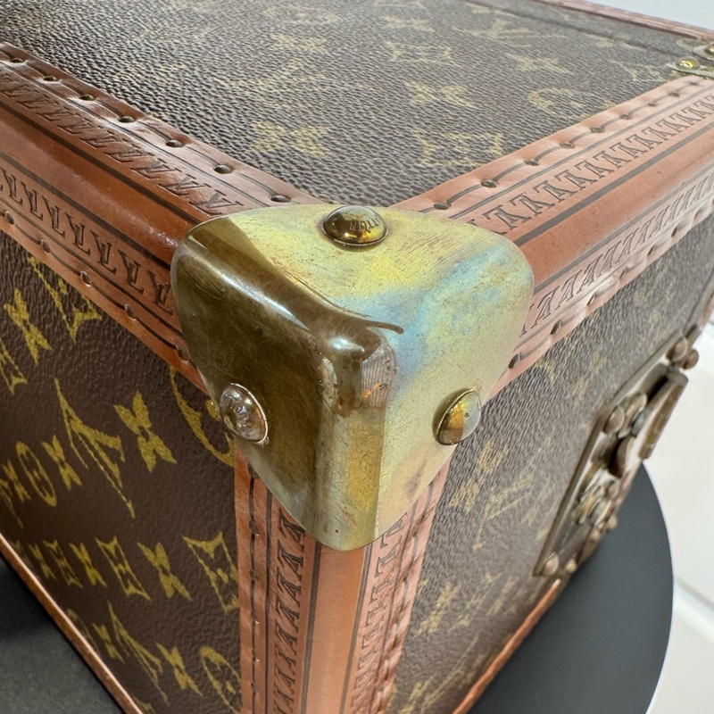 Louis Vuitton 古董硬殼手提化妝箱-17