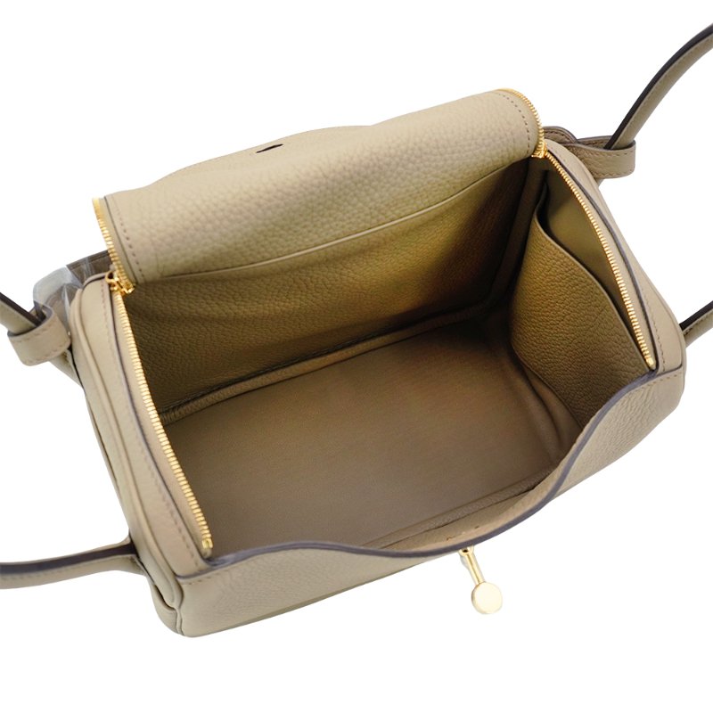 Hermes Lindy 26 TC牛皮金釦手提包(8Q馬爾法米色)-4