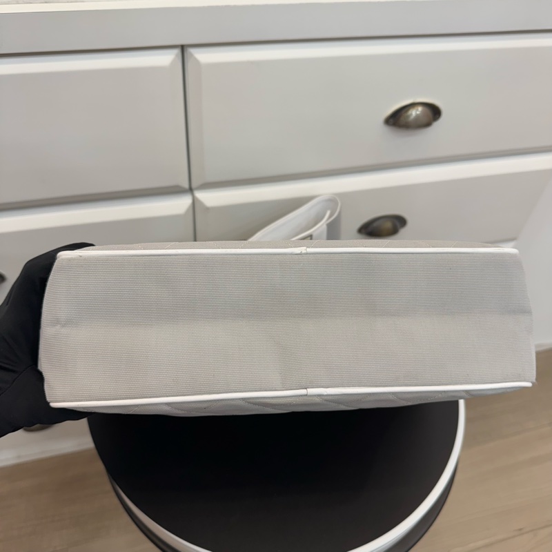 Chanel 方牌運動包-7