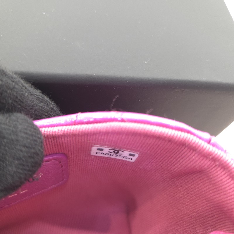 Chanel pouch mini 漆皮包 粉紫-3