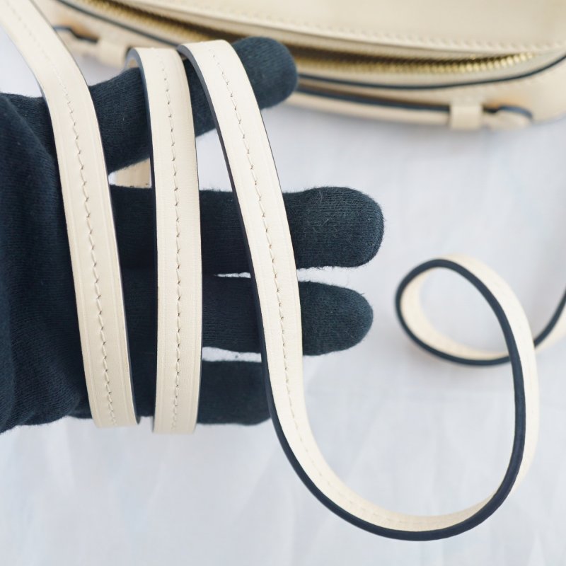 LV M43559 Monogram Saintonge 原花拼米白流蘇相機包 手提斜背包-17