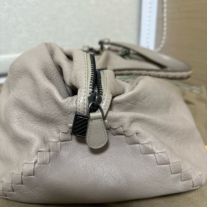 BOTTEGA VENETA-6