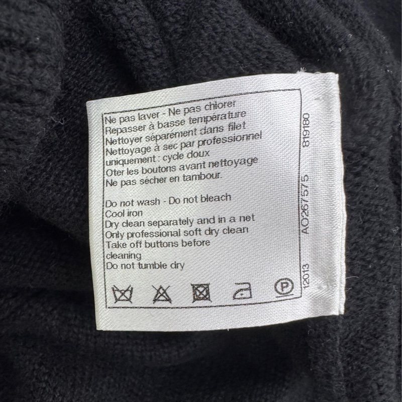 Chanel cashmere jacket-5