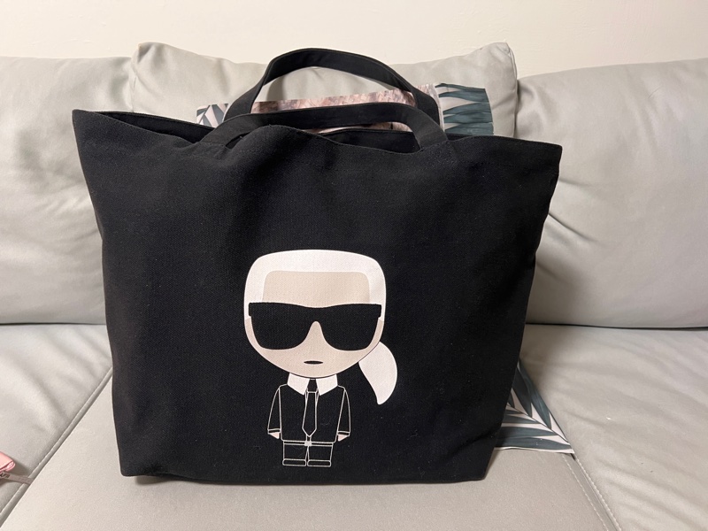 降！Karl  Lagerfeld卡爾側背肩袋-1