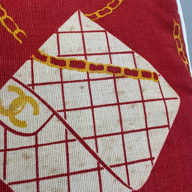 CHANEL 復古絲巾圖騰托特包-23