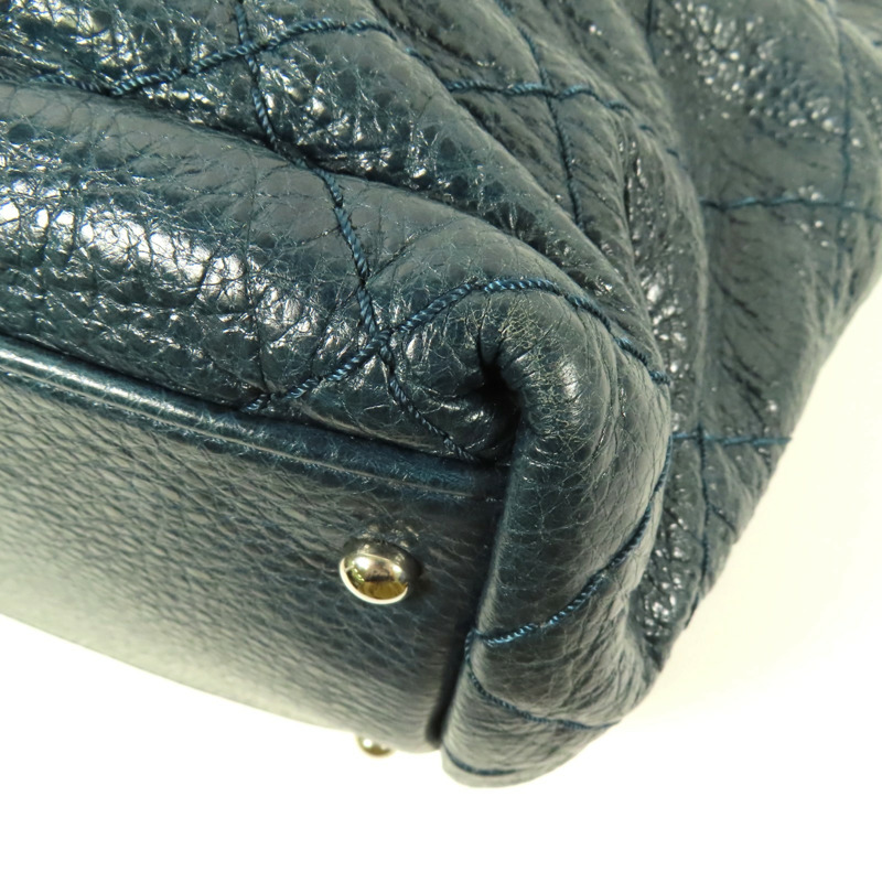 CHANEL 牛皮皮革Tote Bag銀扣肩背袋-12