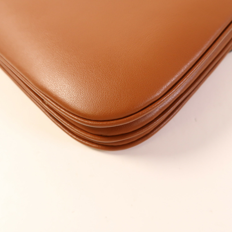 CELINE 牛皮皮革Shoulder Bag金扣肩背袋-12