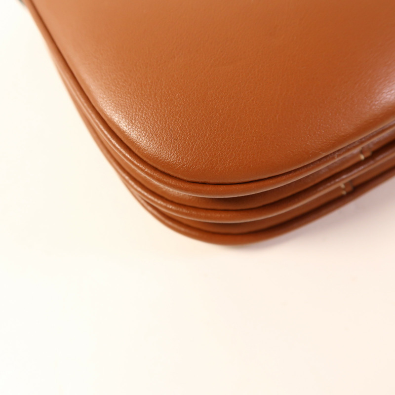 CELINE 牛皮皮革Shoulder Bag金扣肩背袋-13