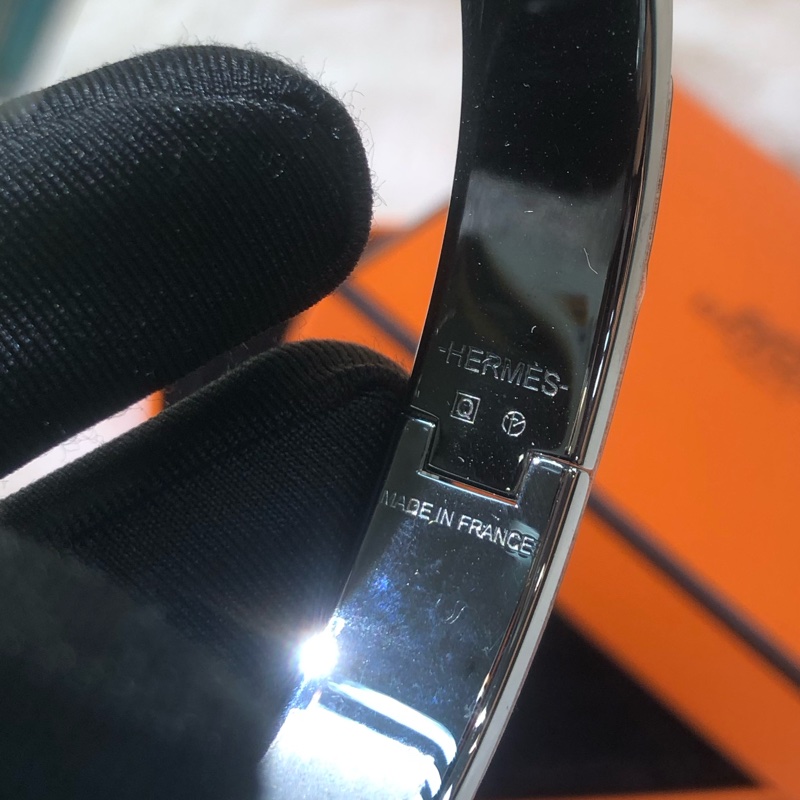 Hermes 愛馬仕藍色銀色Click H 手鈪 XB613-13