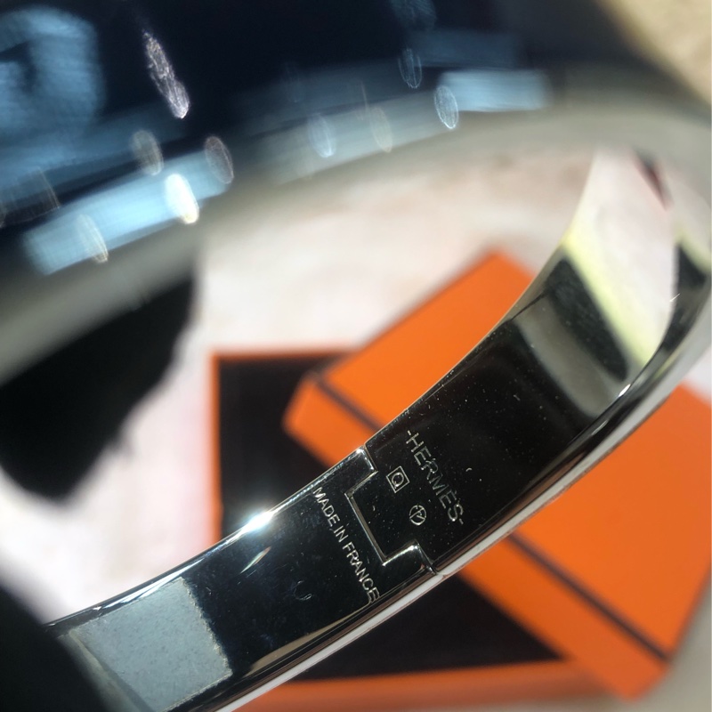 Hermes 愛馬仕藍色銀色Click H 手鈪 XB613-14