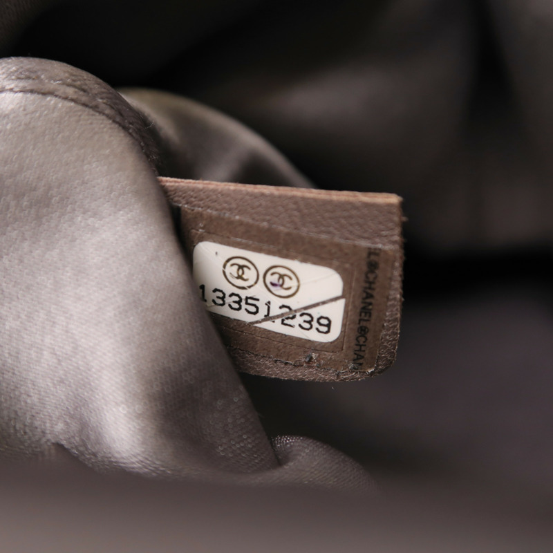 CHANEL 牛皮皮革Shoulder Bag銀扣鏈帶肩背袋-6