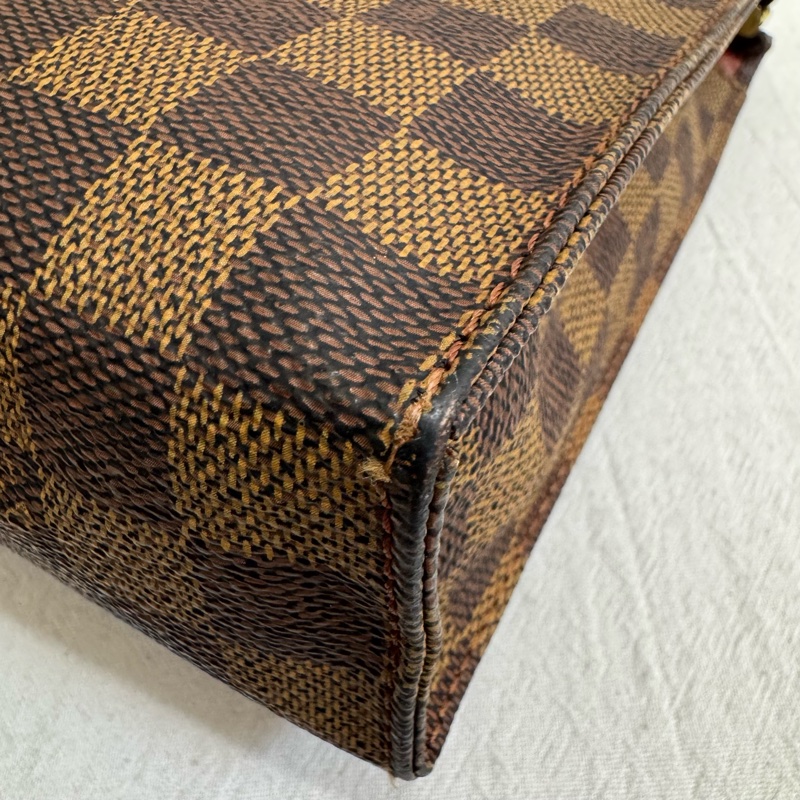 LV 棋盤格 手拿包-11