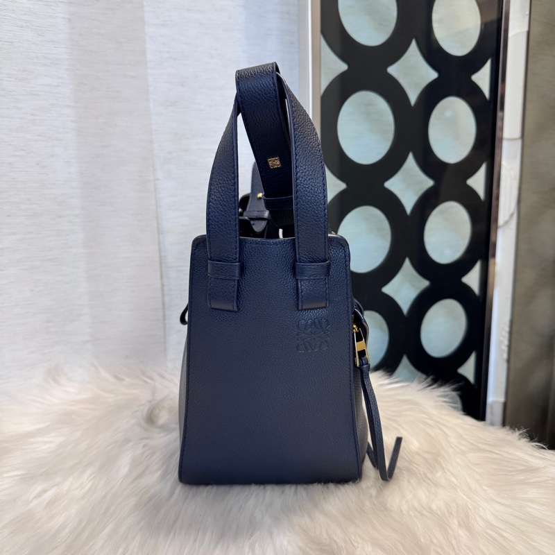 Loewe Small-Hammock 深藍牛皮小號吊床包 近全新-0