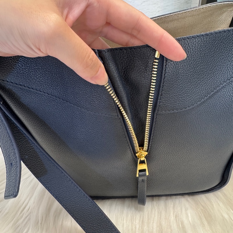 Loewe Small-Hammock 深藍牛皮小號吊床包 近全新-10