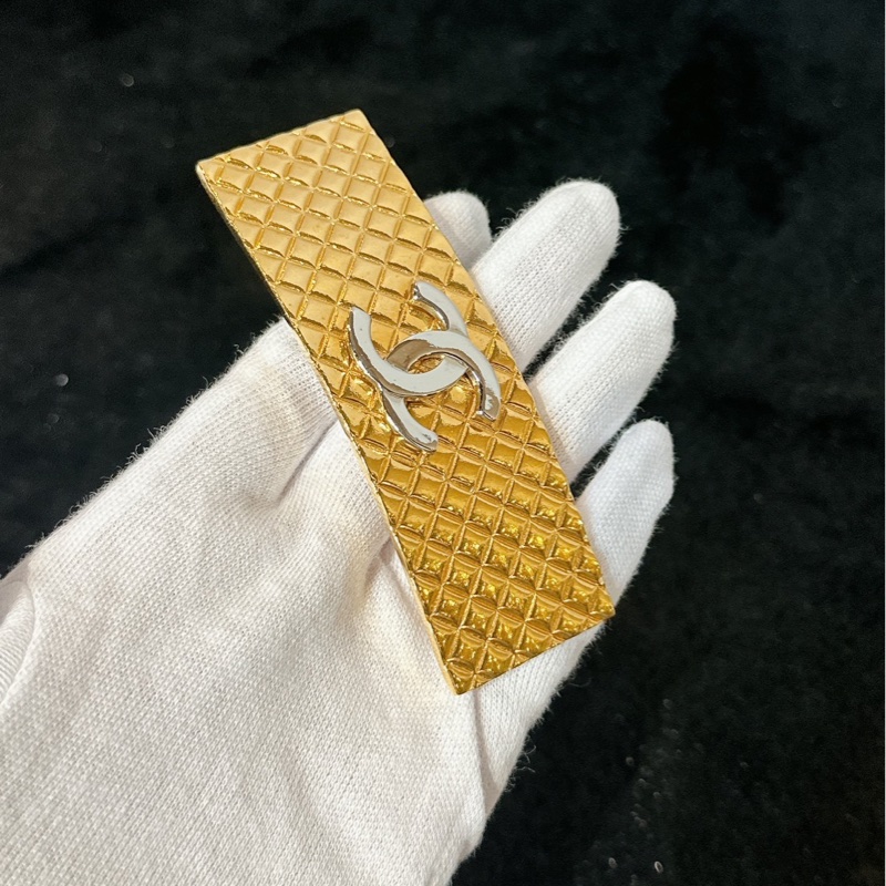 莉亞精品♡Chanel銀logo格紋髮夾 近新美品-2