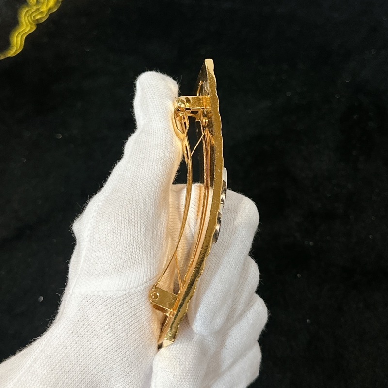 莉亞精品♡Chanel銀logo格紋髮夾 近新美品-5