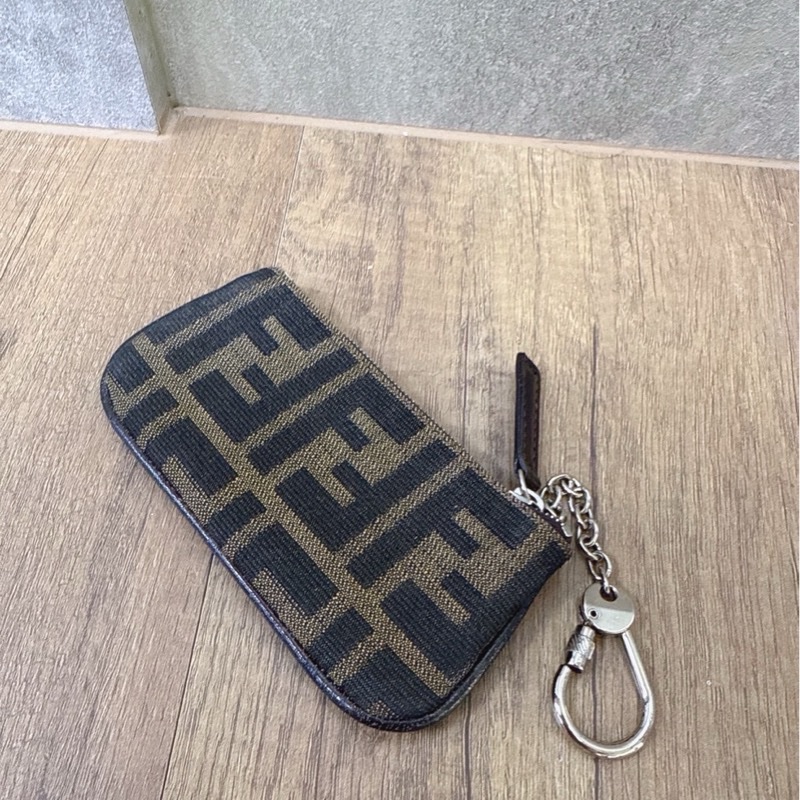 FENDI	經典老花鑰匙包-31