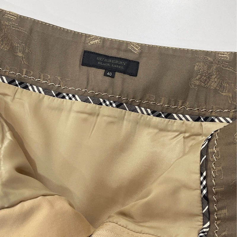 Burberry 黑標 腰帶花苞卡其裙-8