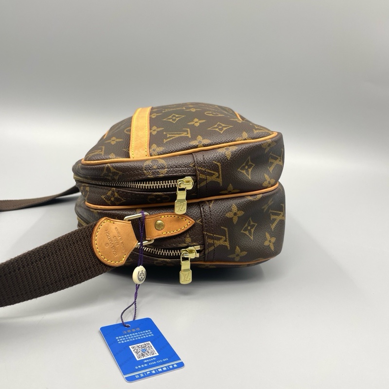 LV路易威登老花記者相機斜背包-3