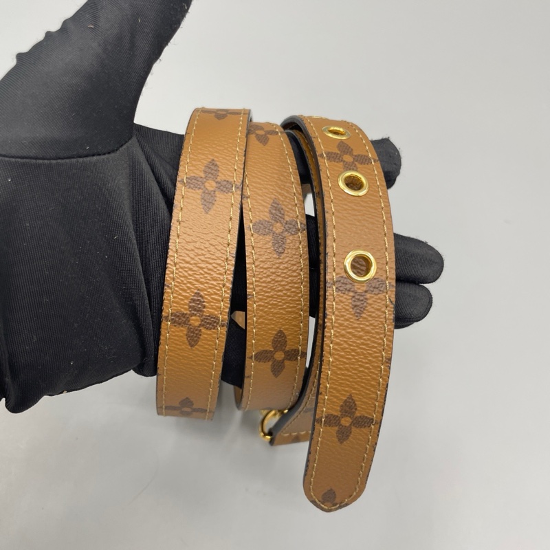 LV路易威登Pochette Métis老花拼色郵差手提斜背包-6