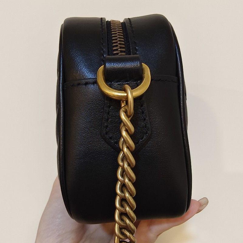 Gucci Marmont系列迷你相机包-4