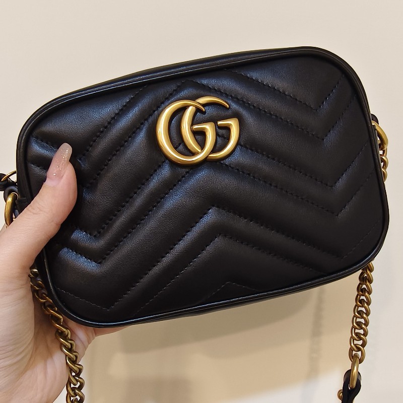 Gucci Marmont系列迷你相机包-8