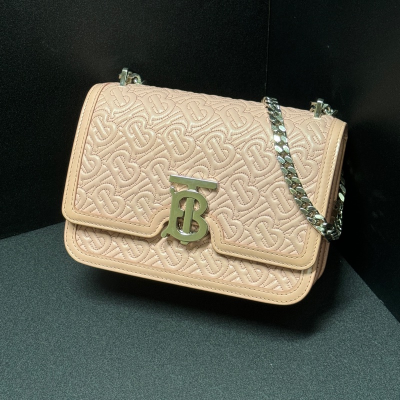 （超新～ Jisoo同款） Burberry 巴寶莉 粉色羔羊皮 專櫃85000-9