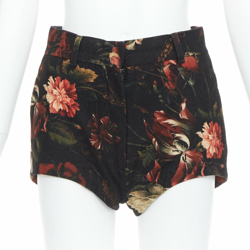 GIVENCHY Tisci 100% wool black red peony floral high rise shorts-0