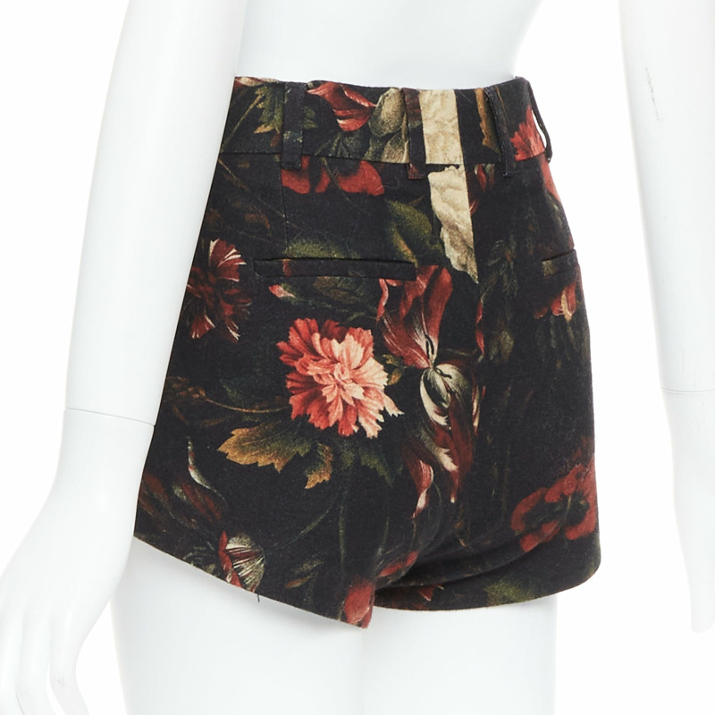 GIVENCHY Tisci 100% wool black red peony floral high rise shorts-5