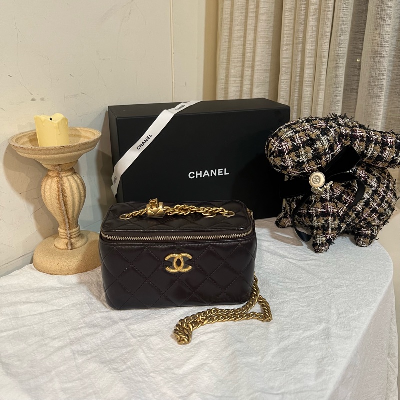 ෆ Chanel 2022 化妝包 盒子包-0