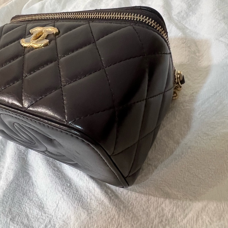 ෆ Chanel 2022 化妝包 盒子包-13