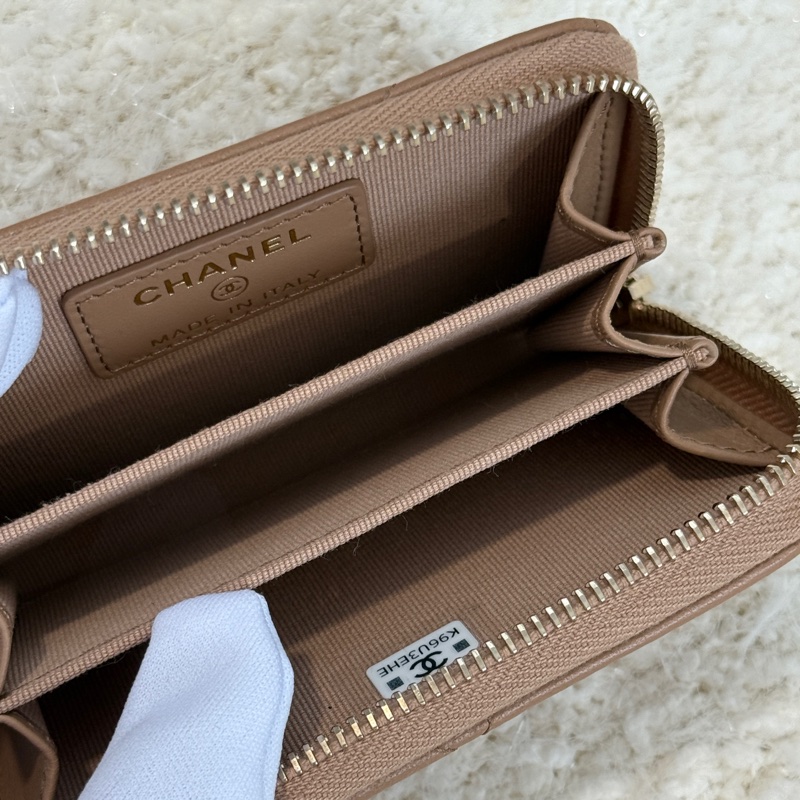 CHANEL 19 晶片款 全新可送禮 拉鍊卡包 泰奶色/深奶茶色 卡包 零錢包-10