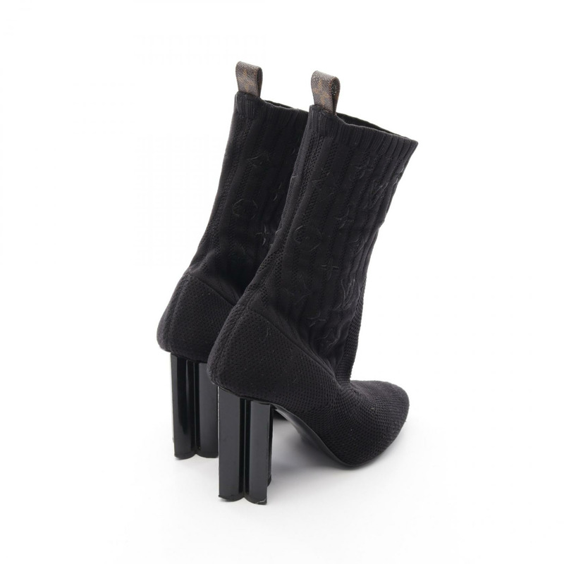 路易威登 Silhouette 系列黑色布藝靴，二手女款，尺寸 36-1