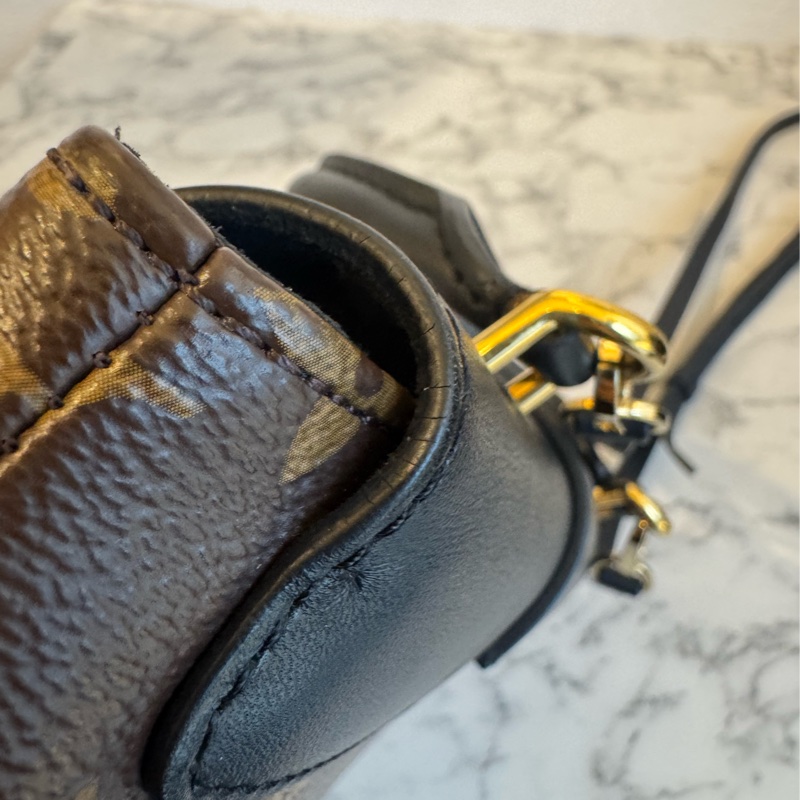 LV M44141Locky BB花紋手提兩用包-14