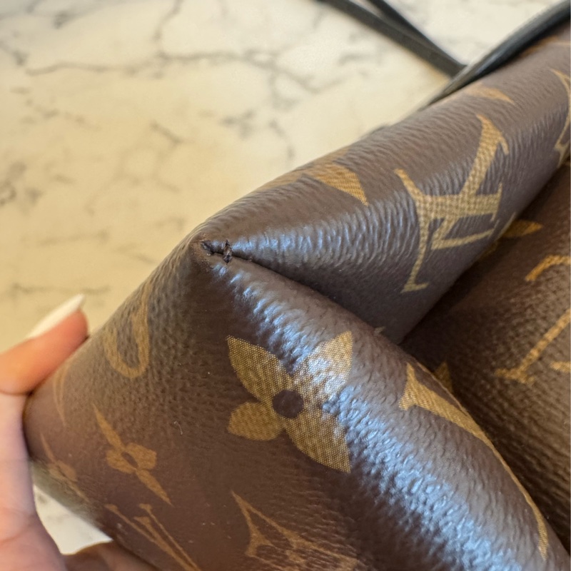 LV M44141Locky BB花紋手提兩用包-21