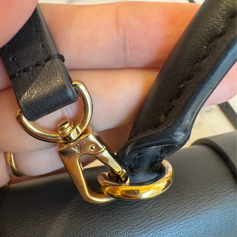 LV M44141Locky BB花紋手提兩用包-26