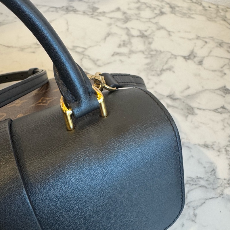 LV M44141Locky BB花紋手提兩用包-33