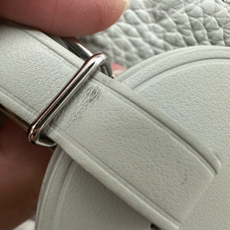 LV 灰綠色真皮壓紋 KeepAll 25 手提斜肩包 晶片款-6