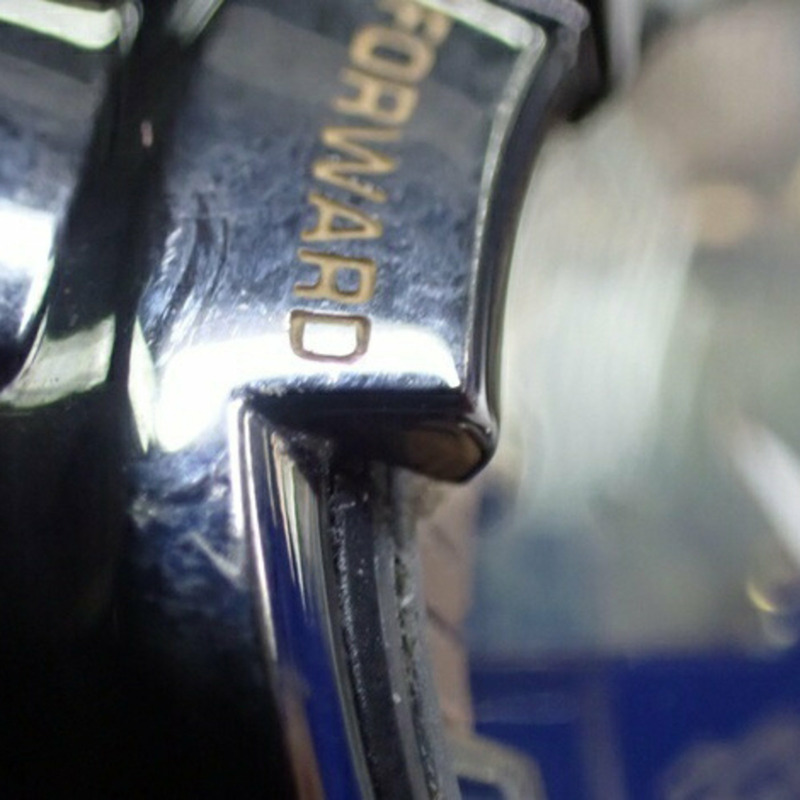 CASIO G-SHOCK 100 週年 NEW ERA 合作款 GM-110NE-1AJR 男士石英類比數位手錶,搭配黑金色錶盤和樹脂不銹鋼錶殼-4